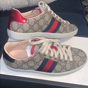 Gucci sneakers